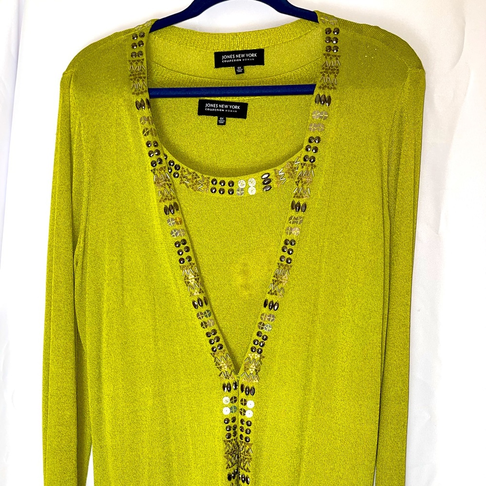 Sale! Jones New York Lime green 2pc twin set with sequins